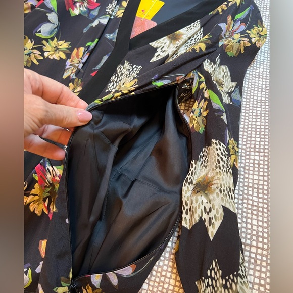 NWT Etro woman’s elegant black floral dress Size EU 48 - Picture 8 of 14